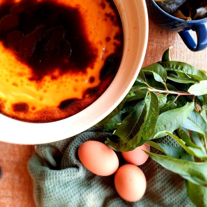 Flan aux feuilles de pêcher